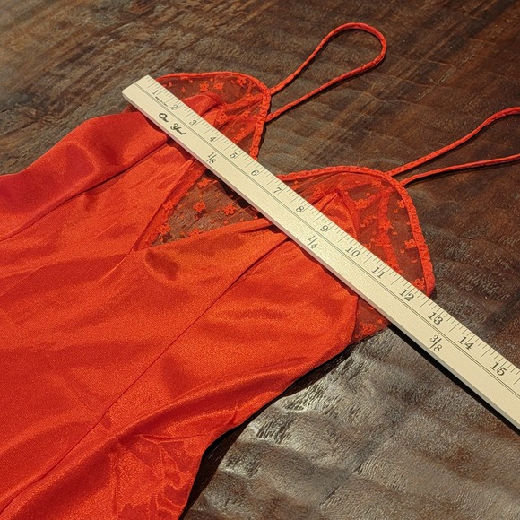 Vintage Joseph Magnin Rene' Red Lingerie Nightgown Floral Lace Trim Small Petite - Picture 8 of 11